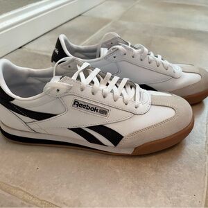 Reebok Men's White, Black & Gum Classic Court Sneakers